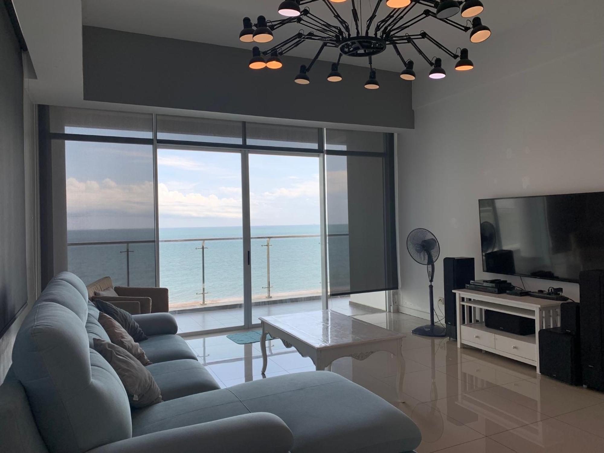 Bay Resort Condominium, 7, Beach-Front Sea View, 6-8 Pax Miri Esterno foto